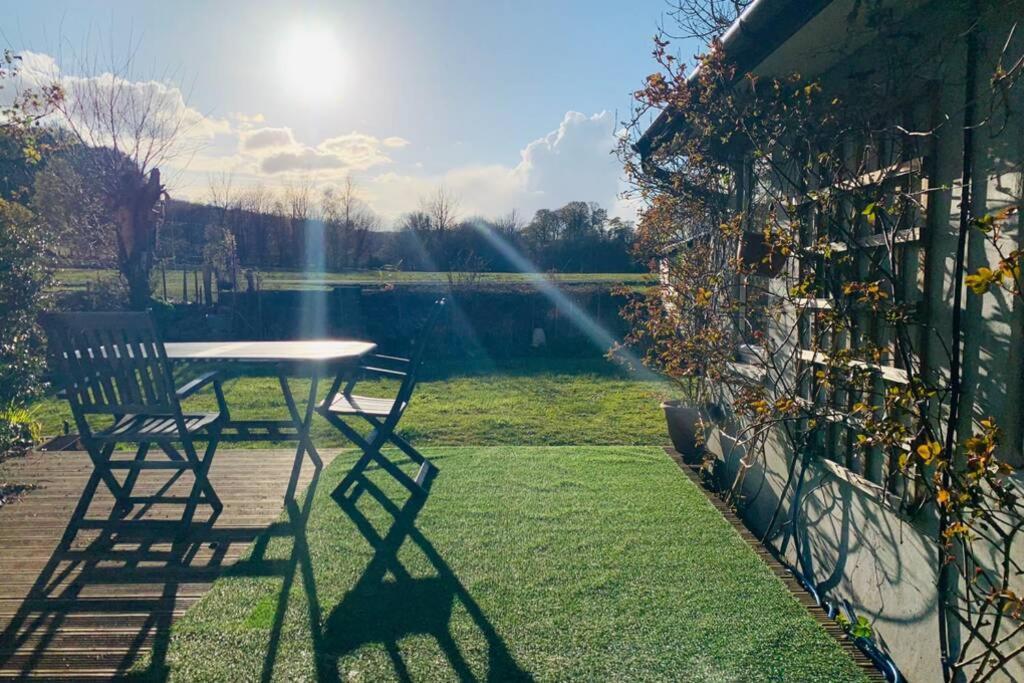 Spacious With Spectacular Views And Private Garden Villa Buxton  Exterior foto