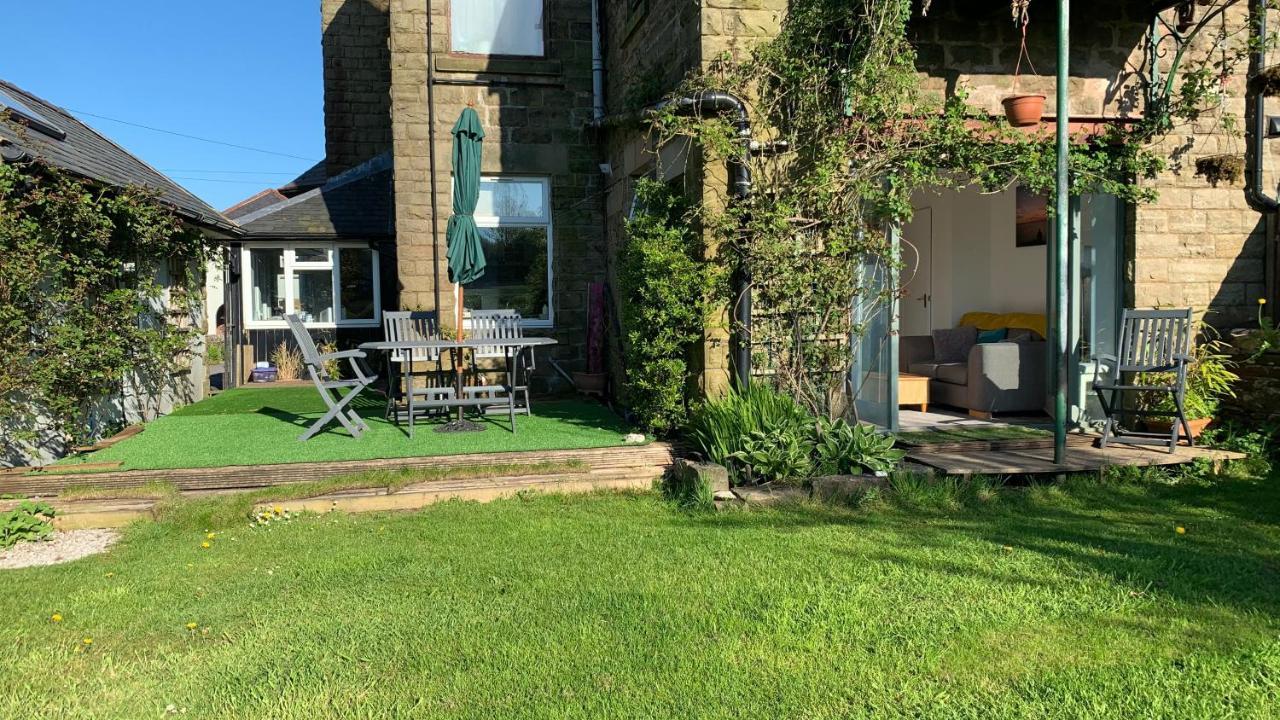 Spacious With Spectacular Views And Private Garden Villa Buxton  Exterior foto
